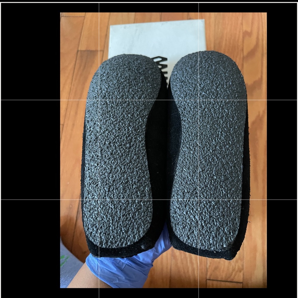 MINNETONKA LOAFERS - Picture 3 of 3